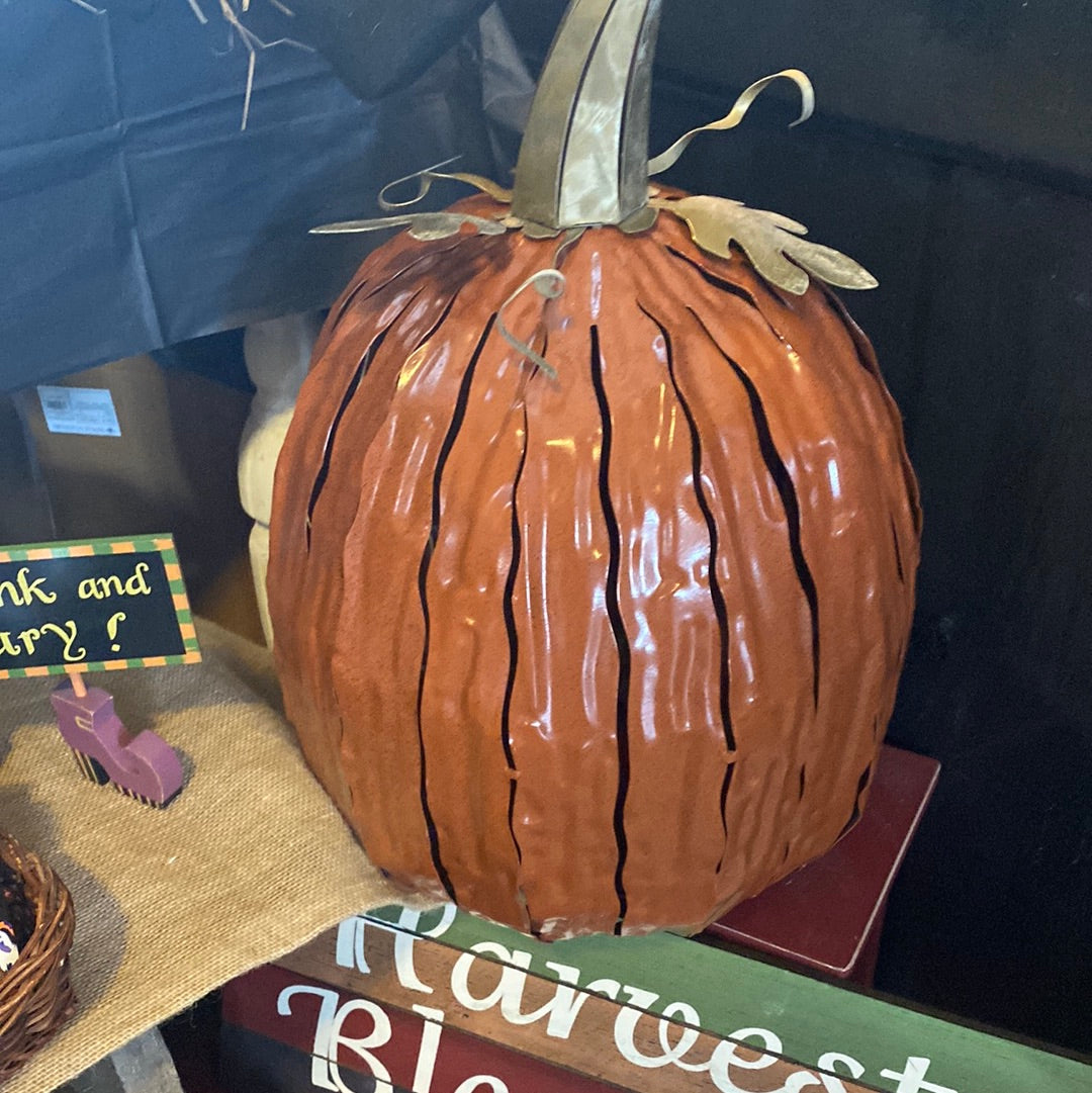 Metal pumpkin