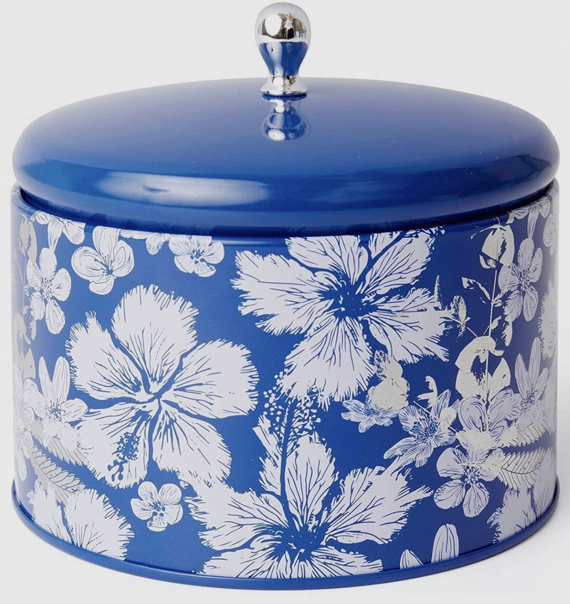Shore Breeze and Sage 14.1oz Beauty Blue Tin Candle Gift Box (Large, double wick)