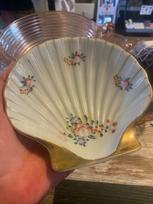 Shell Dish made in occupied Japan