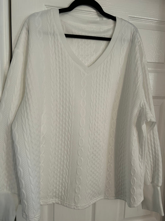 Textured white sweater-XXL