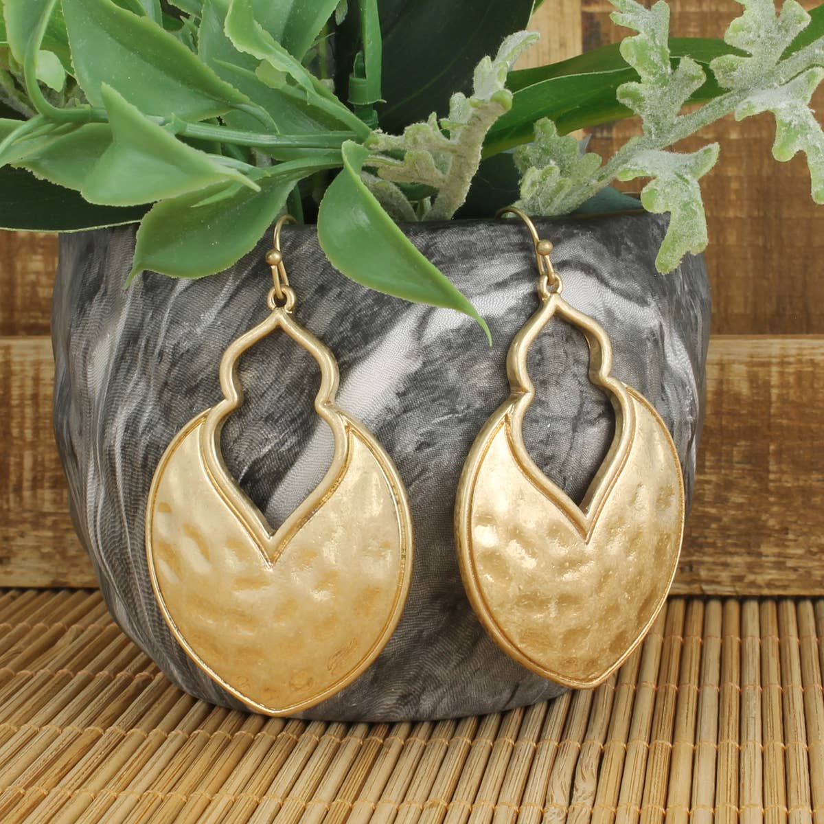 Gold Arabesque Hammered Earring